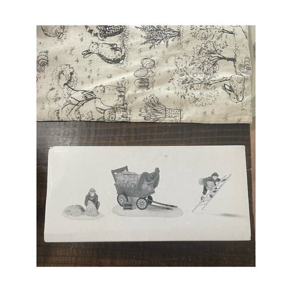 Department 56 Heritage Village Collection Thatchers Christmas Holiday - Picture 1 of 3